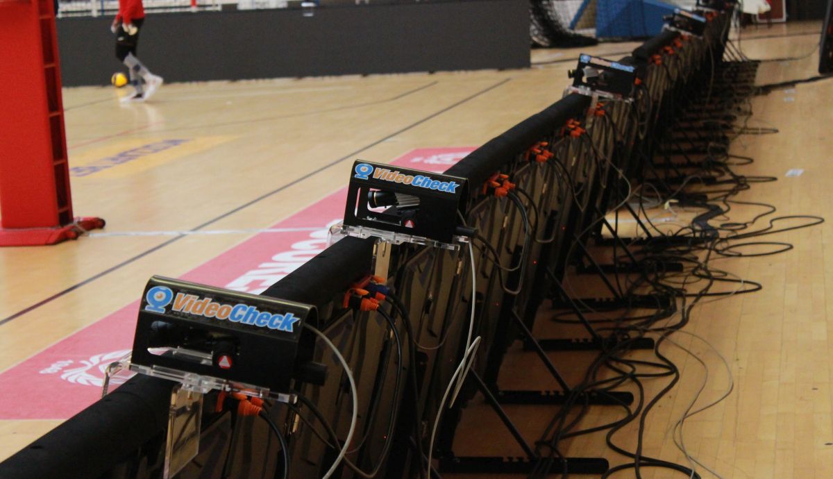 VAR-ul a fost implementat și în voleiul românesc » La ce meci a fost folosit sitemul de arbitraj video