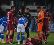 Istvan Kovacs a avut nevoie de VAR pentru un penalty cât casa în Farul - CFR Cluj