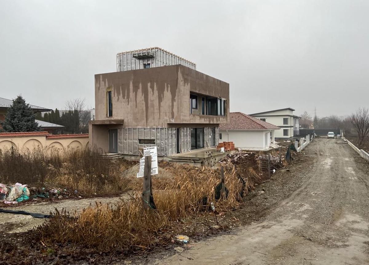 Imperiul lui Răzvan Burleanu. Fotografii cu proprietățile președintelui FRF