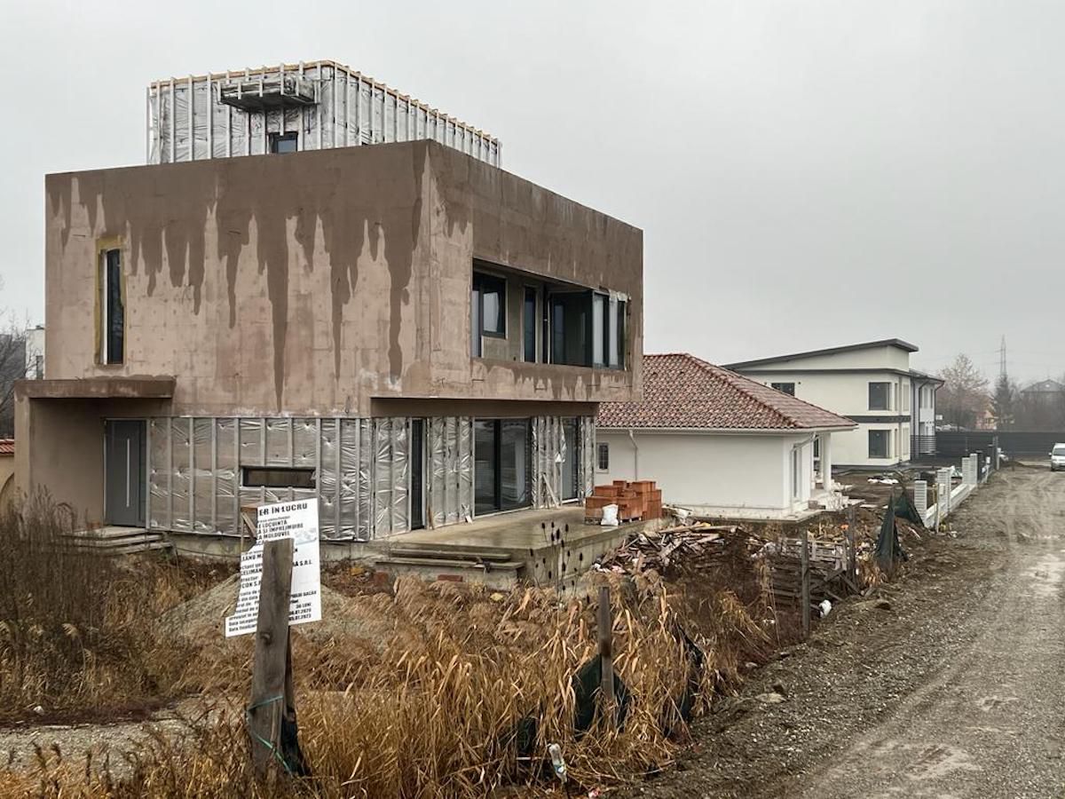 Imperiul lui Răzvan Burleanu. Fotografii cu proprietățile președintelui FRF