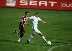 Dezvăluire neașteptată despre cel mai discret patron - campion din Liga 1: „A fost singurul patron care n-a intrat niciodată în vestiar să ne certe” + „Dan Petrescu își cerea scuze în fața colectivului pentru ieșirile nervoase”