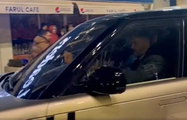 Marica și-a făcut apariția la Farul - CFR într-un super-bolid hibrid » Prețul de pornire e amețitor