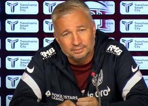 Petrescu a început interviul cu un zâmbet larg și a încheiat cu un atac descătușat: „Râde lumea de tine dacă te aude!”