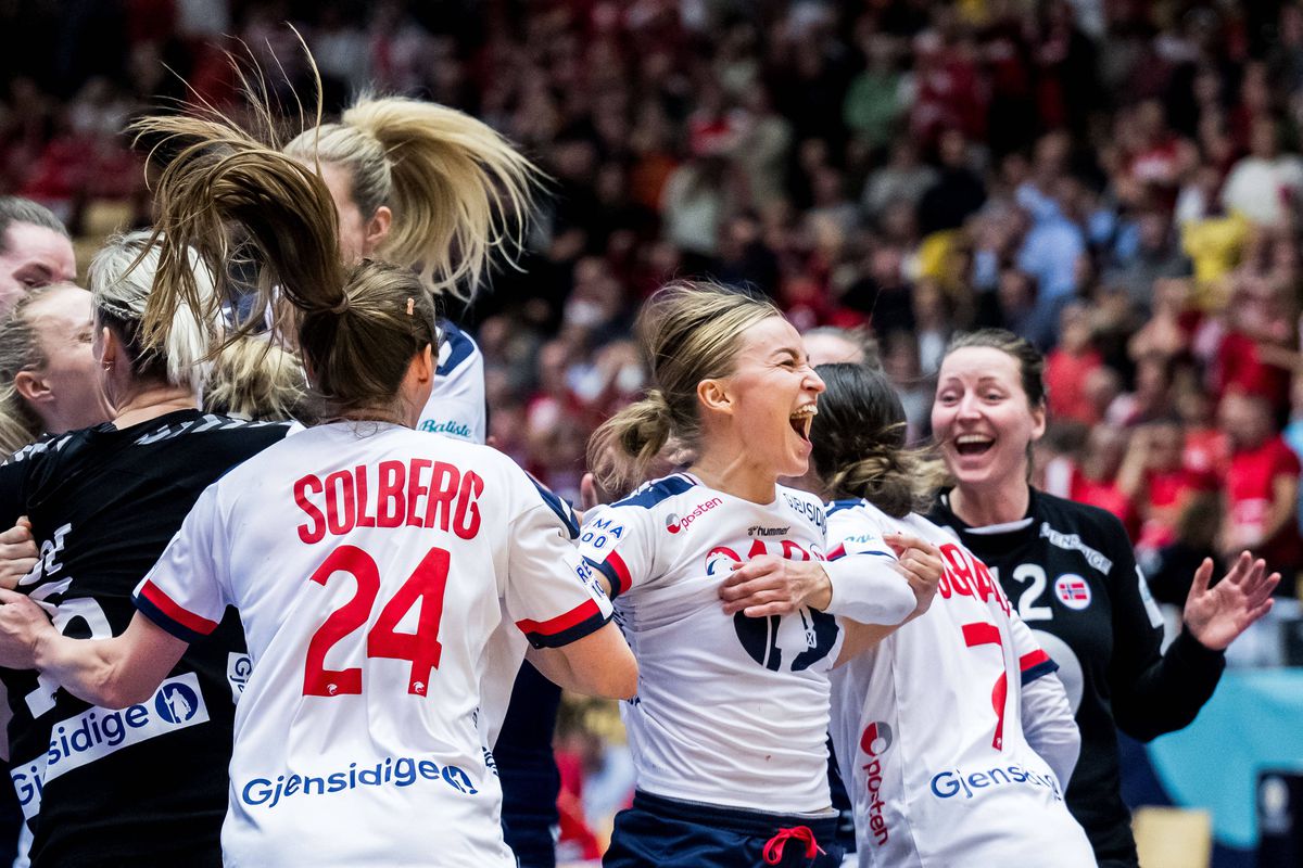 De nicăieri! Una dintre cele mai bune handbaliste din lume se retrage la 32 de ani: „Am obosit. Vreau să fiu aproape de iubitul meu și de familie”