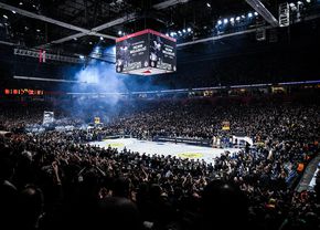 Emoție pură! 23.000 de fani s-au strâns la un meci banal de campionat și au oferit un ultim omagiu în memoria marelui Dejan Milojevic
