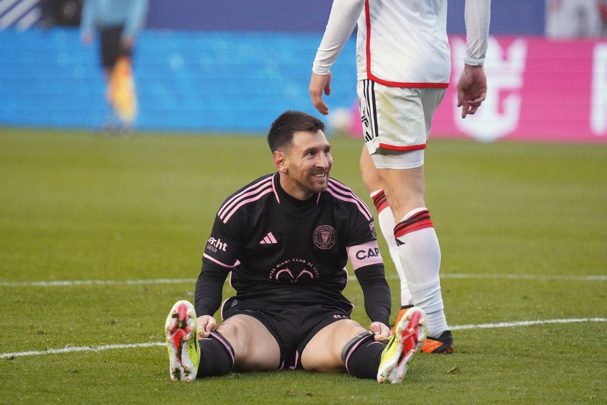 „Messi și regele” » Enes Sali nu a jucat în amicalul contra „Balonului de Aur”, dar a dat lovitura după meci