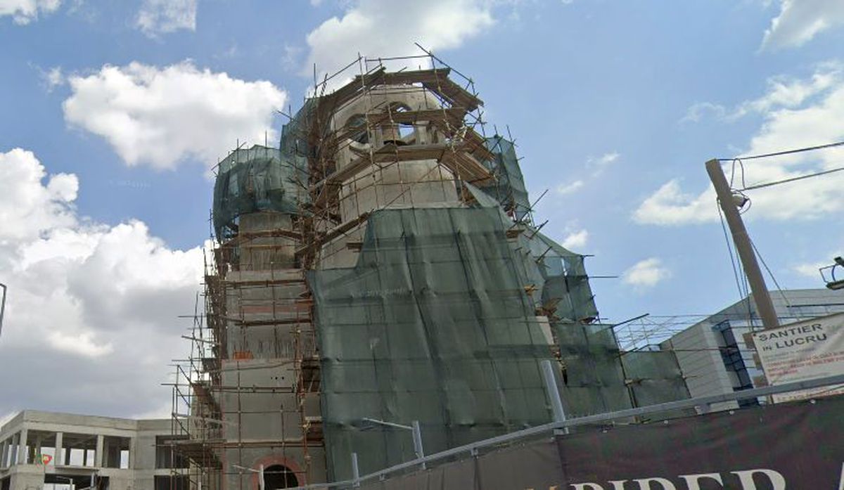 Cum arată biserica pe care o construiește Gigi Becali în Pipera