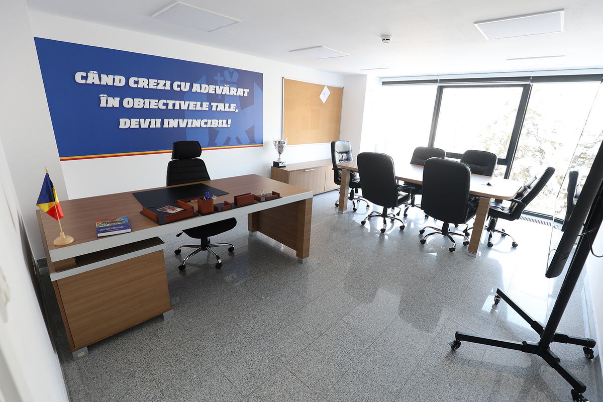 Birouri noi la FRF - Edi Iordanescu