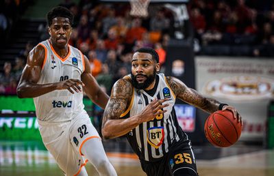 Continuă parcursul miraculos al lui U-BT Cluj-Napoca » Campioana României a urcat pe loc de „sferturi” în Eurocup