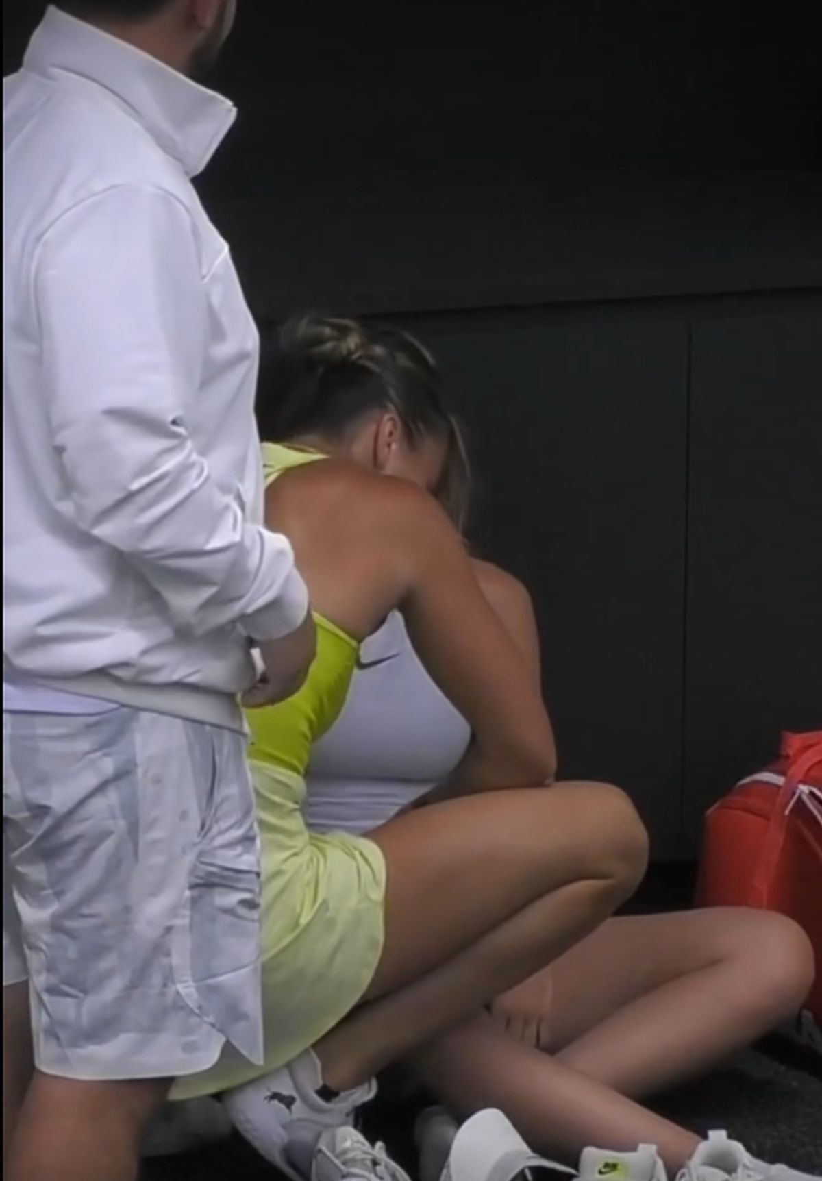 Momentul privat dintre Sabalenka și Badosa, surprins pe holurile de la Australian Open: „Asta mi-a spus”