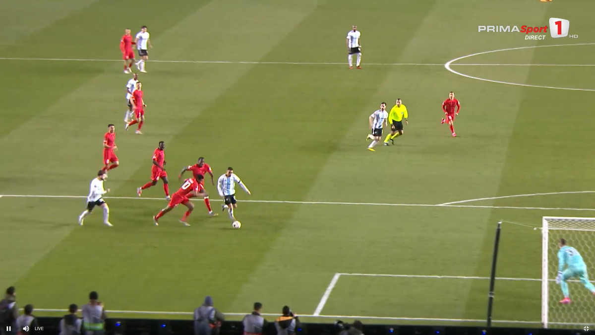 Cum a luat gol FCSB în secunda 57 cu azerii » L-a trimis „la plimbare” pe fotbalistul lui Becali!