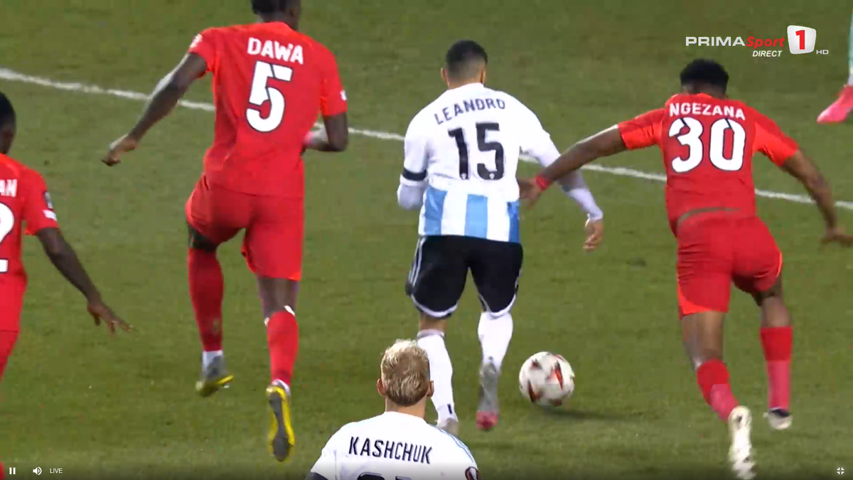 Cum a luat gol FCSB în secunda 57 cu azerii » L-a trimis „la plimbare” pe fotbalistul lui Becali!