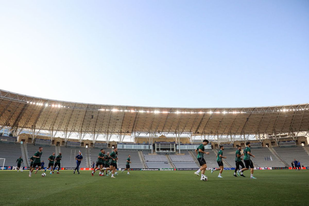 Qarabag - FCSB, pe un stadion cu istorie zbuciumată » A purtat numele lui Stalin și Lenin, iar acum e denumit după protagonistul „celui mai controversat gol din istorie”