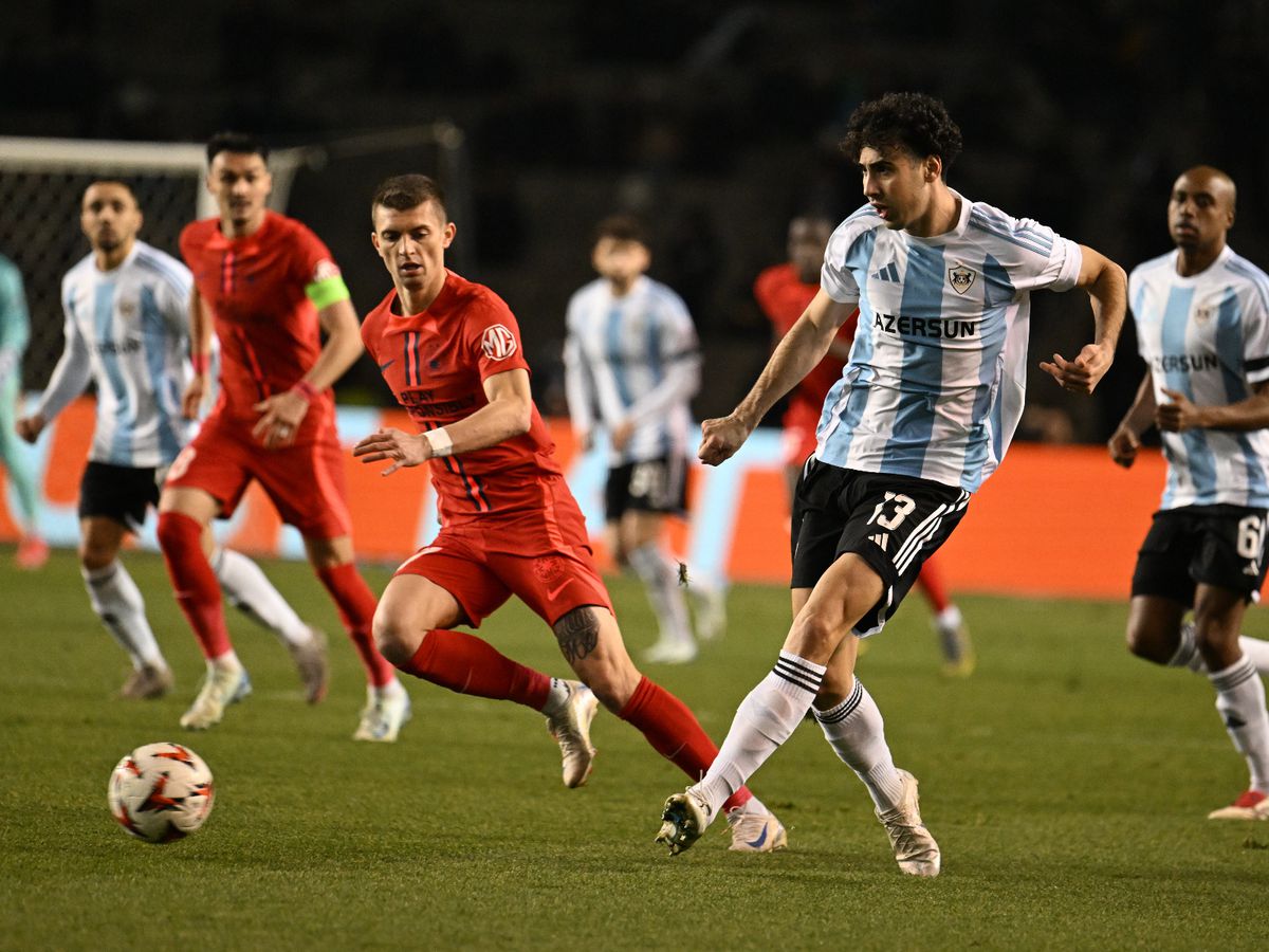 Adrian Șut, eroul FCSB-ului la Baku: „I-am dedicat golurile tatălui meu. I le voi dedica pe toate”