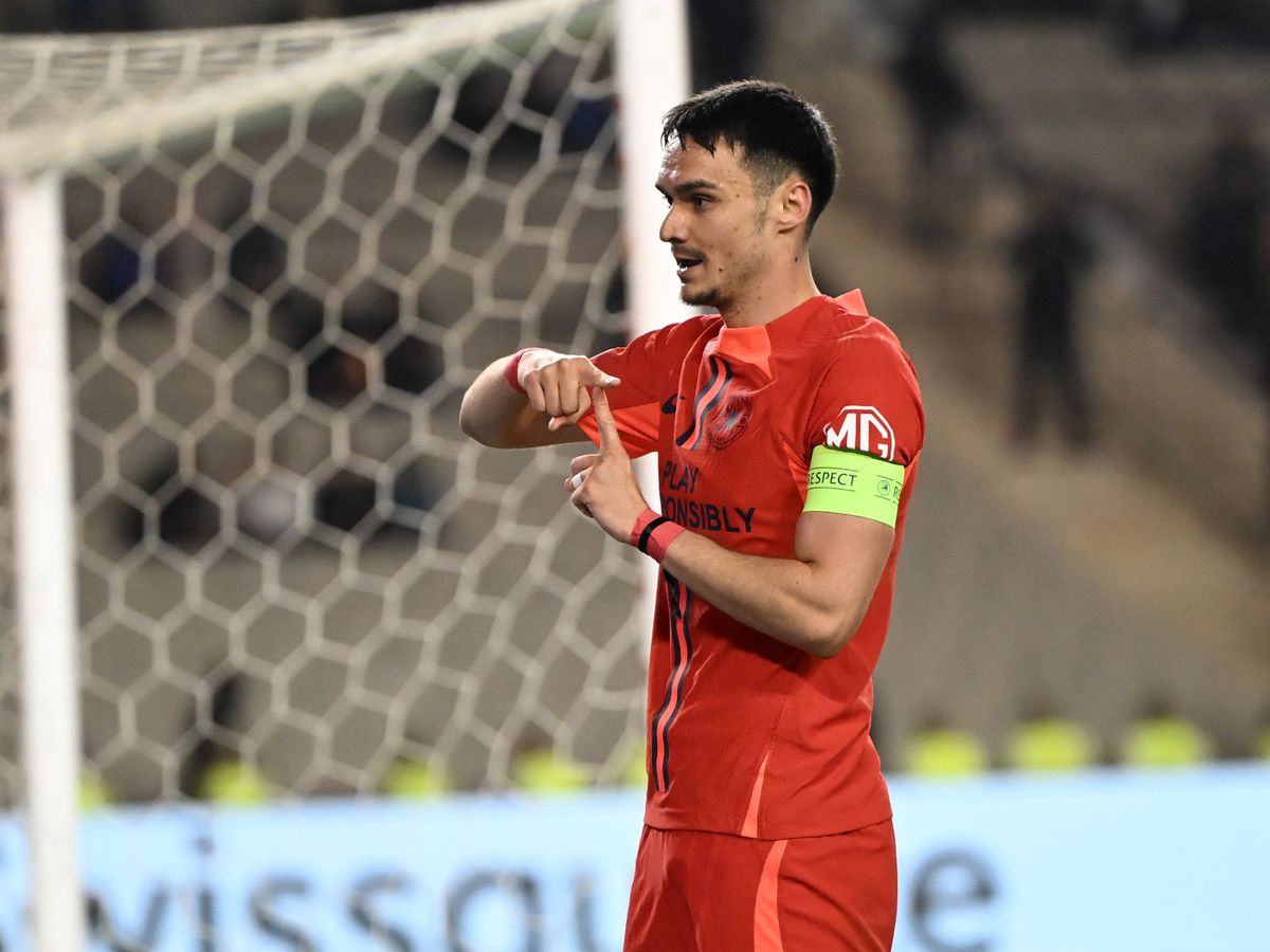 Vali Crețu e nerăbdător să o înfrunte pe Manchester United: „Așteptăm 55.000 de steliști în tribune!”