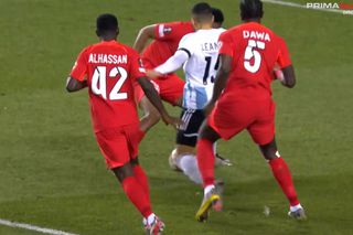 Cum a luat gol FCSB în secunda 57 cu azerii » L-a trimis „la plimbare” pe fotbalistul lui Becali!