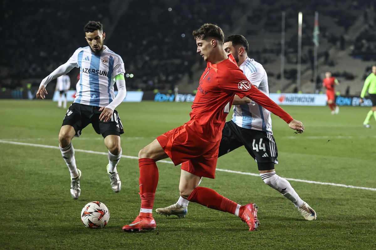 Qarabag - FCSB 2-3. Dumitru Dragomir, uimit de jucătorul campioanei: „Excepțional ce a putut să facă în minutul 90+5!”