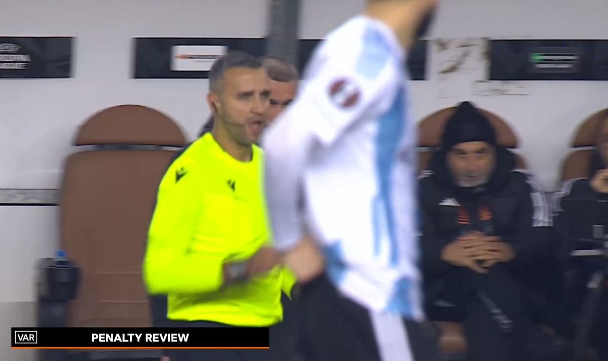 Penalty pentru FCSB refuzat de VAR la Baku » „Centralul” și-a schimbat decizia