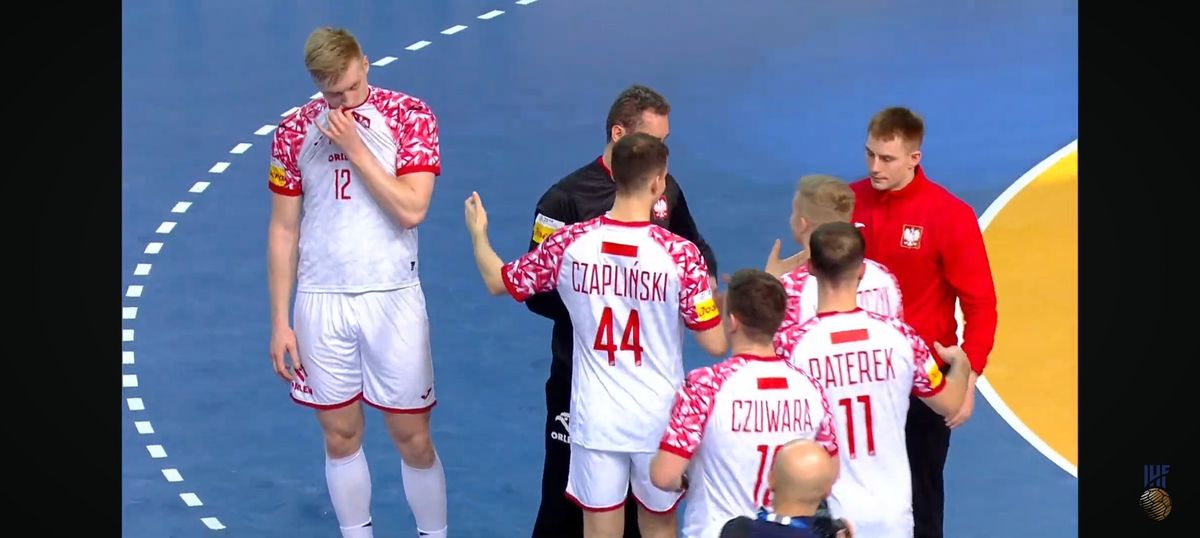 Asistență ridicolă la un meci de la Campionatul Mondial de handbal masculin: „12 oameni, 5 fac parte din staff”
