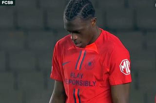 Autogol hilar în Qarabag - FCSB » Dawa nu i-a dat nicio șansă lui Târnovanu