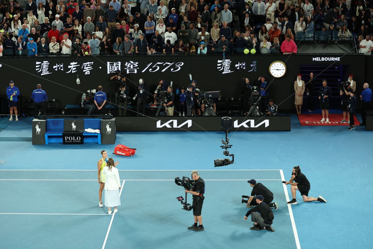 Momentul privat dintre Sabalenka și Badosa, surprins pe holurile de la Australian Open: „Asta mi-a spus”