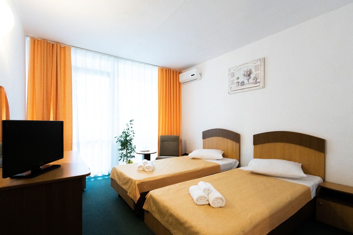 Fostul arbitru din Liga 1 a cumpărat un hotel din România cu 3,5 milioane de euro » Cum arată complexul și unde este situat