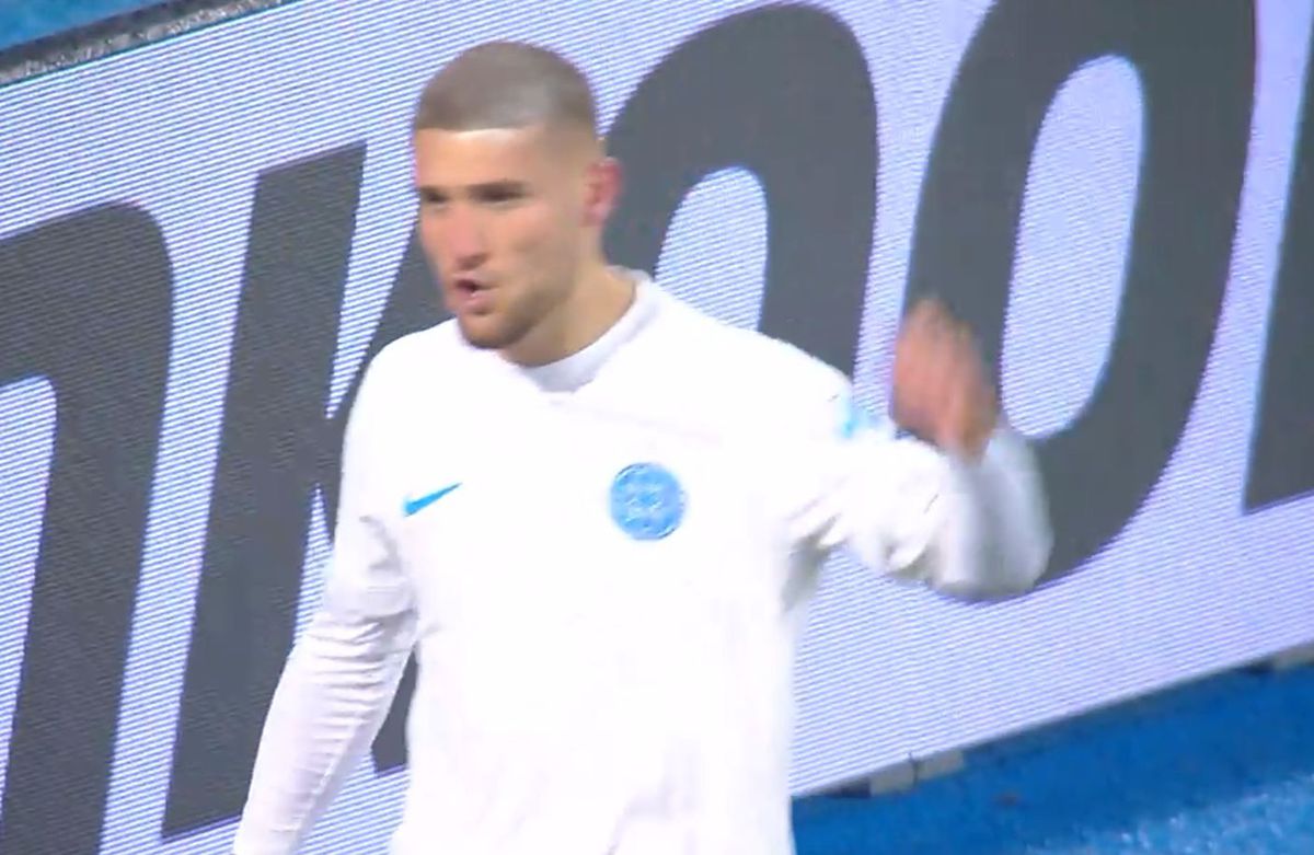 Bîrligea, criză de nervi după schimbare: a luat panoul la șuturi