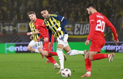 Se transferă chiar înainte de FCSB - Fenerbahce!