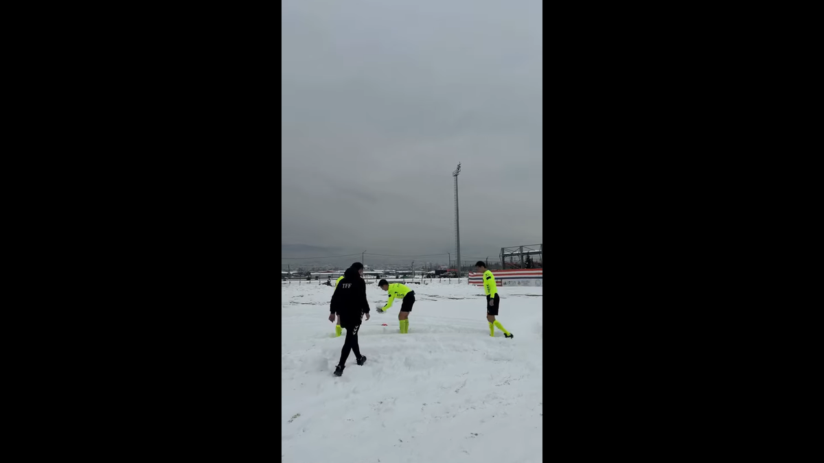 Meci amânat în Turcia, din cauza zăpezii