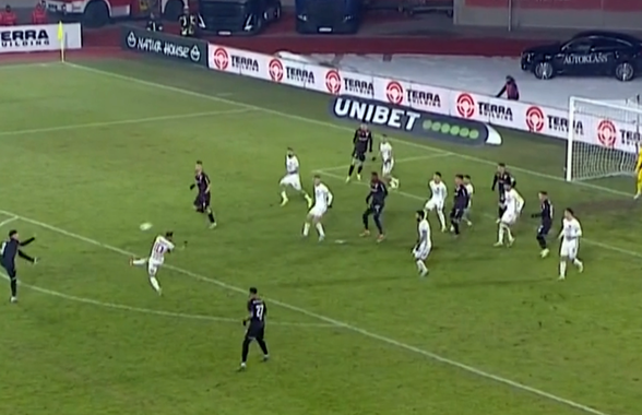 Voleu superb reușit de Opruț în Hermannstadt - Dinamo! A recidivat după doar 9 minute la Sibiu cu altă „ghiulea” de locul 1 în Superligă