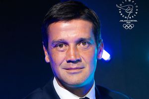 ISTORIE! Cristi Chivu va purta flacăra olimpică pentru Jocurile Olimpice Milano-Cortina 2026