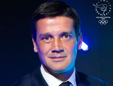 ISTORIE! Cristi Chivu va purta flacăra olimpică pentru Jocurile Olimpice ...