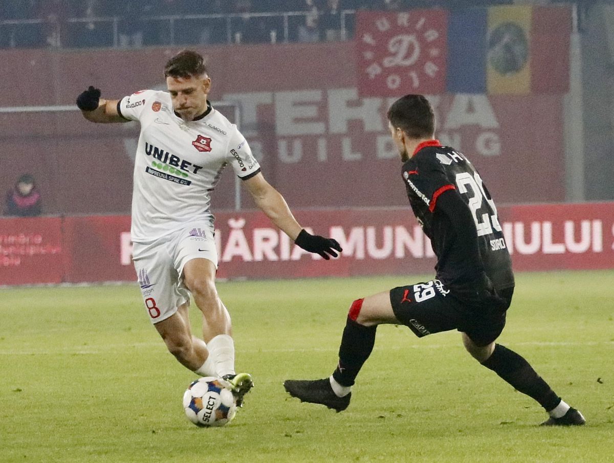 Transfer anunțat la 12 ore după Hermannstadt - Dinamo » Contract pe doi ani și jumătate cu jucătorul de națională