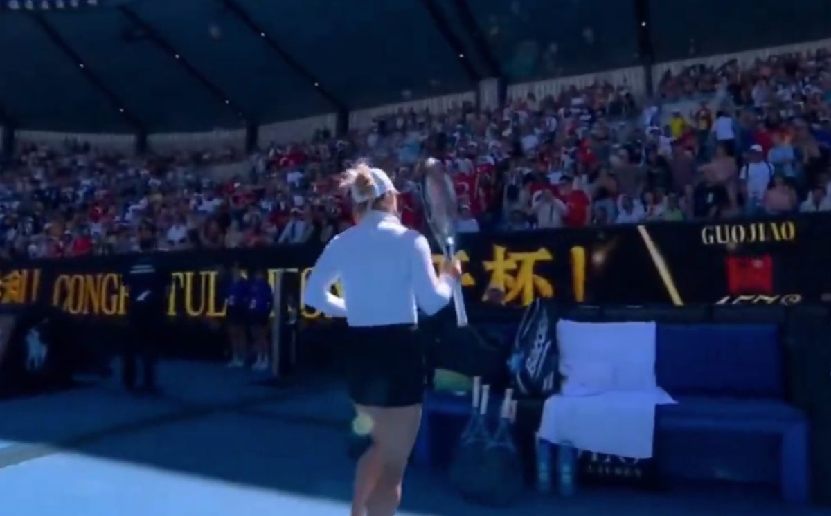 Huiduită după ce s-a calificat în „optimi” la Australian Open, o jucătoare a început să danseze: „Fredonam un cântec rusesc foarte vechi”