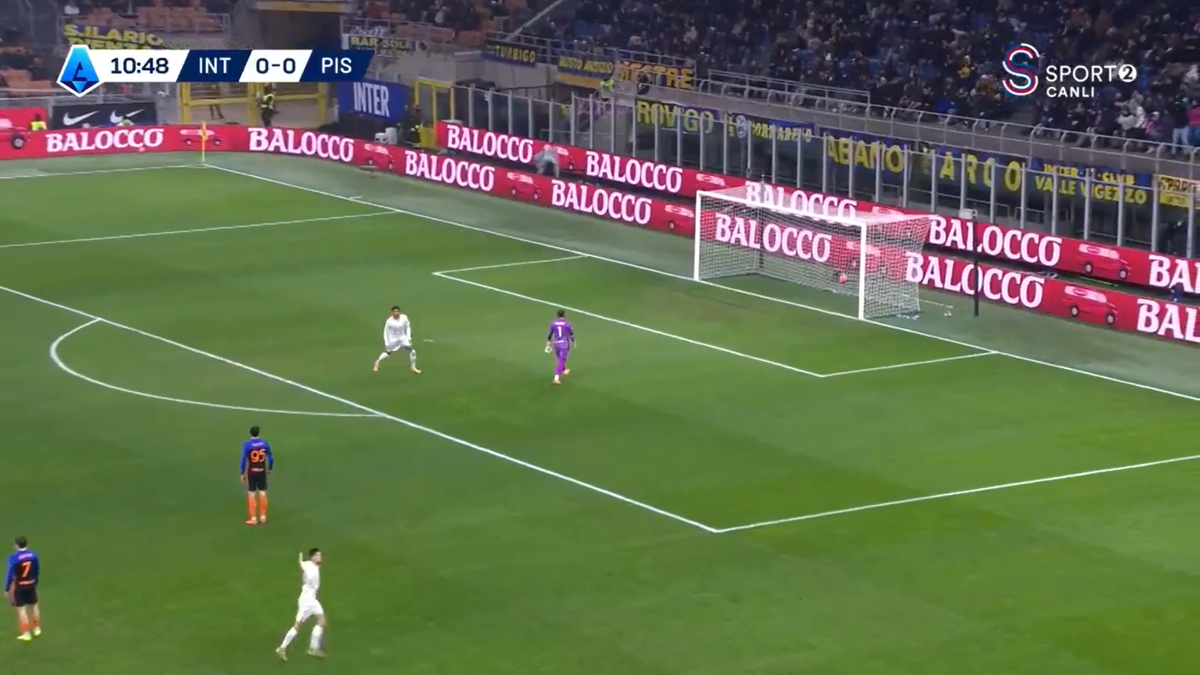 Condus 2-0 de Pisa, Cristi Chivu și-a scos jucătorul în minutul 34! A urmat ceva de poveste pentru Inter