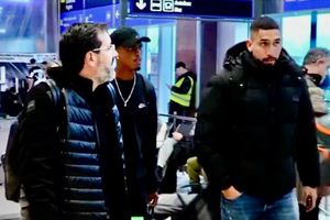 Transfer-surpriză REZOLVAT de Rapid! Întâmpinat de Bolgado la București, urmează să semneze contractul