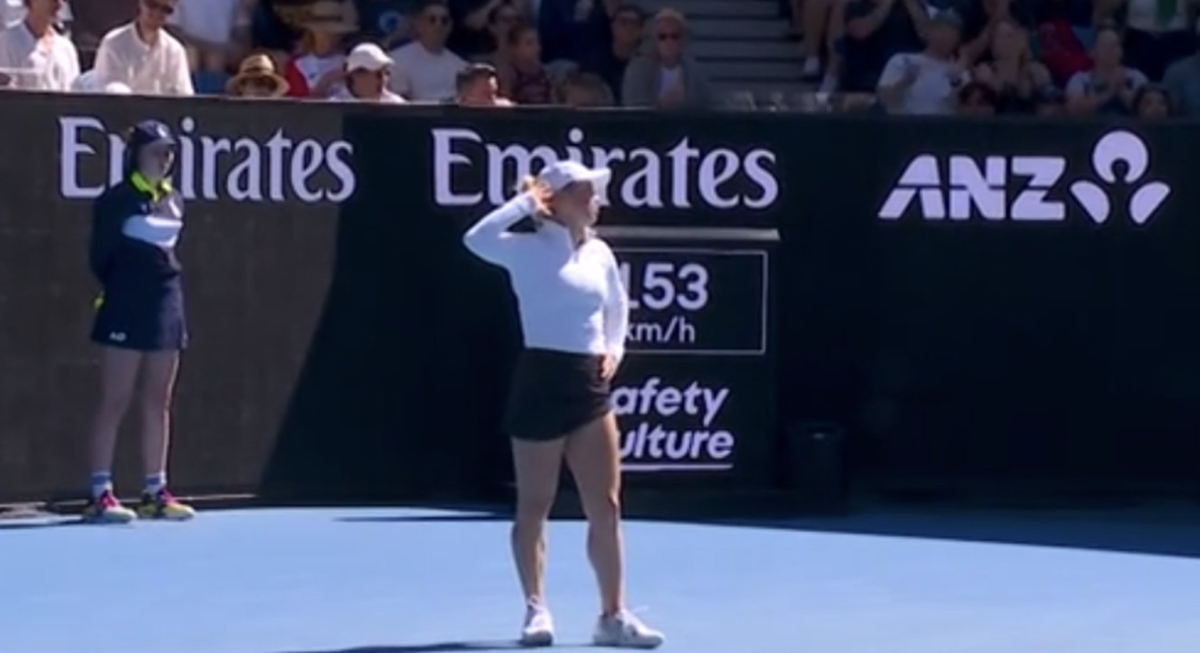 Huiduită după ce s-a calificat în „optimi” la Australian Open, o jucătoare a început să danseze: „Fredonam un cântec rusesc foarte vechi”