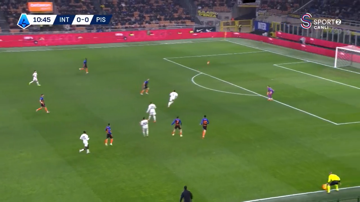 Condus 2-0 de Pisa, Cristi Chivu și-a scos jucătorul în minutul 34! A urmat ceva de poveste pentru Inter