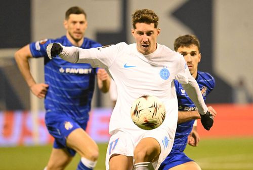 Gazeta a consultat raportul Wyscout după Dinamo Zagreb - FCSB 4-1 în etapa a 7-a din Europa League. În continuare, 8 observații tari, de la statistici problematice până la ineficiența băncii, foto: facebook.com/FCSBOfficial