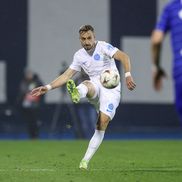 Lixandru în Dinamo Zagreb - FCSB / foto: Imago