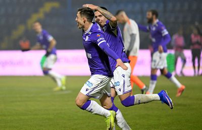 FC Argeș se impune contra celor de la Metaloglobus și suflă în ceafă granzilor din Superligă: partidă cu o eliminare și un gol de pus în ramă