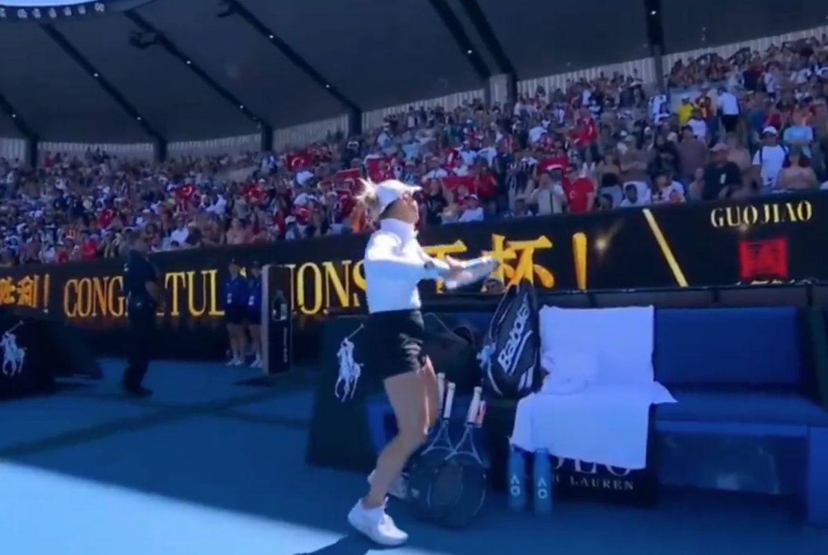 Huiduită după ce s-a calificat în „optimi” la Australian Open, o jucătoare a început să danseze: „Fredonam un cântec rusesc foarte vechi”