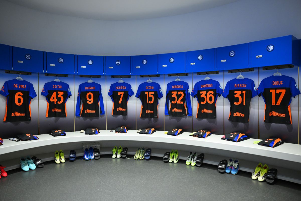 Inter folosește al 4-lea echipament la meciul cu Pisa