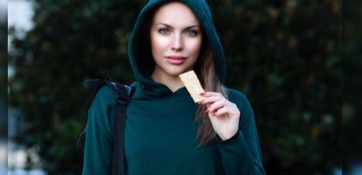 GALERIE FOTO Laura ține cu AC Milan și visează la Europa League