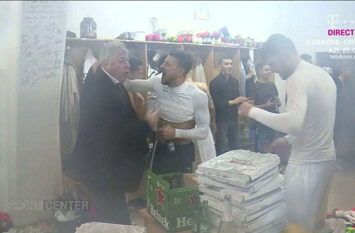 GAZ METAN - DINAMO 1-0 // GALERIE FOTO Imagini SENZAȚIONALE din vestiarul medieșenilor: Ioan Mărginean s-a dezbrăcat și a făcut spectacol alături de jucători