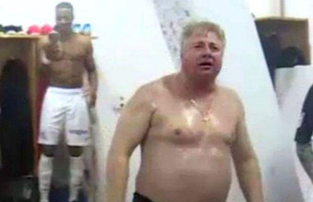 GAZ METAN - DINAMO 1-0 // GALERIE FOTO Imagini SENZAȚIONALE din vestiarul medieșenilor: Ioan Mărginean s-a dezbrăcat și a făcut spectacol alături de jucători