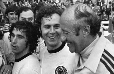 RETRO GSP: 25 de ani de când ne-a părăsit „Lunganul”. A fost campion mondial și european, dar avem palmares egal cu el