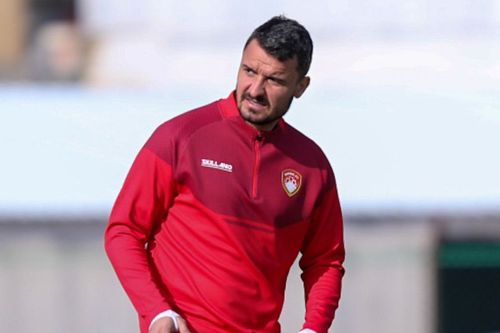 Vivi Răchită, un apropiat al lui Constantin Budescu (32 de ani, mijlocaș ofensiv), a dezvăluit o discuție purtată recent cu jucătorul lui Damac FC (Arabia Saudită).