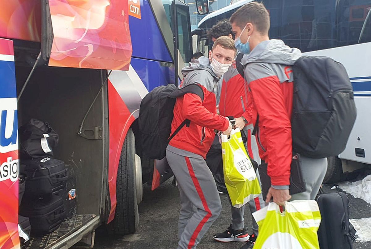 EXCLUSIV Ministerul Sănătății face anchetă după ce FCSB a fost exceptată de la carantinare la revenirea în România