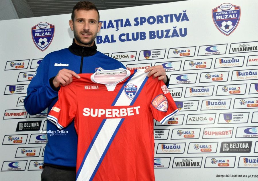 Croatul din Liga 2 s-a îndrăgostit de România și are planuri mari: „Îmi plac viața și fotbalul de aici!” + De ce crede că echipa lui va promova direct